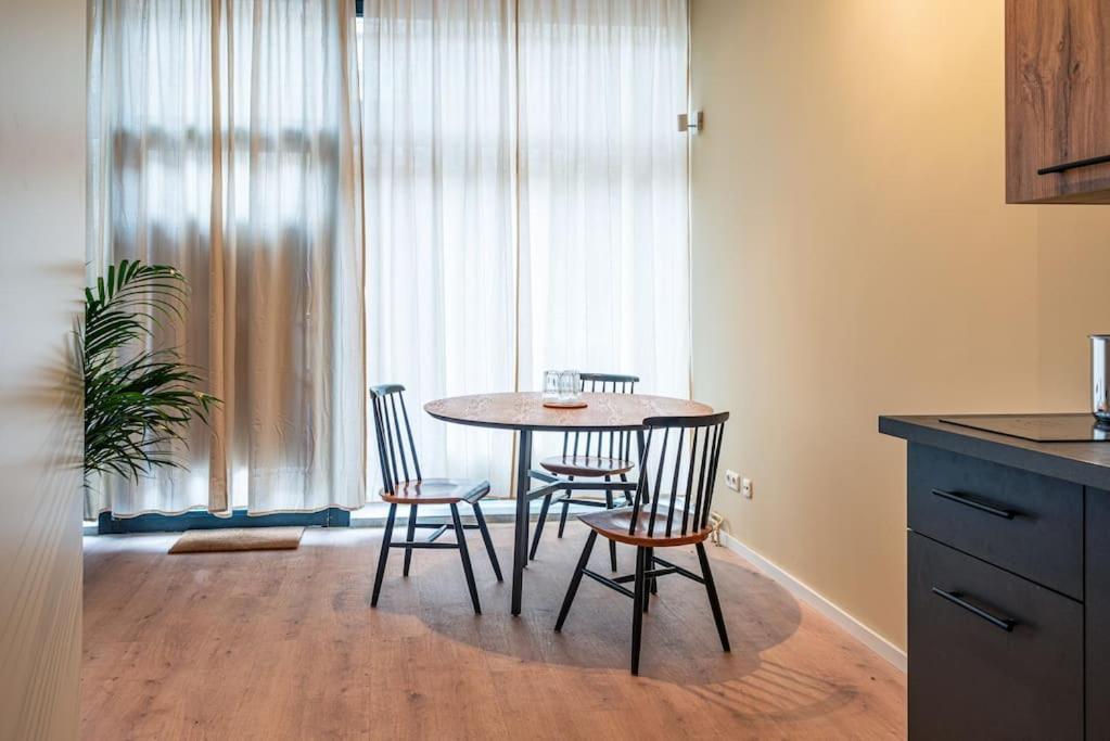 Apartment Modern